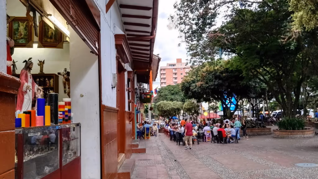 Deslizamentos de terra na Colômbia deixam mortos