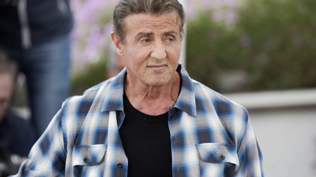 Sylvester Stallone: O ator que vendeu o próprio cachorro virou um dos mais ricos do cinema