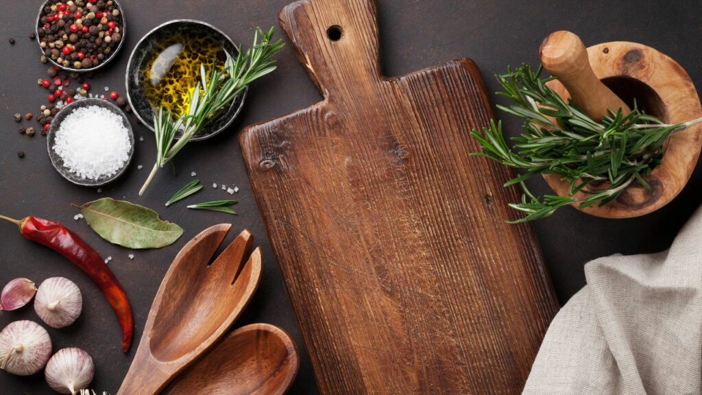 Como escolher a tábua ideal para cortar e servir carnes