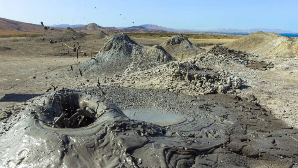 Como funcionam os vulcões de lama — e onde eles estão no mundo
