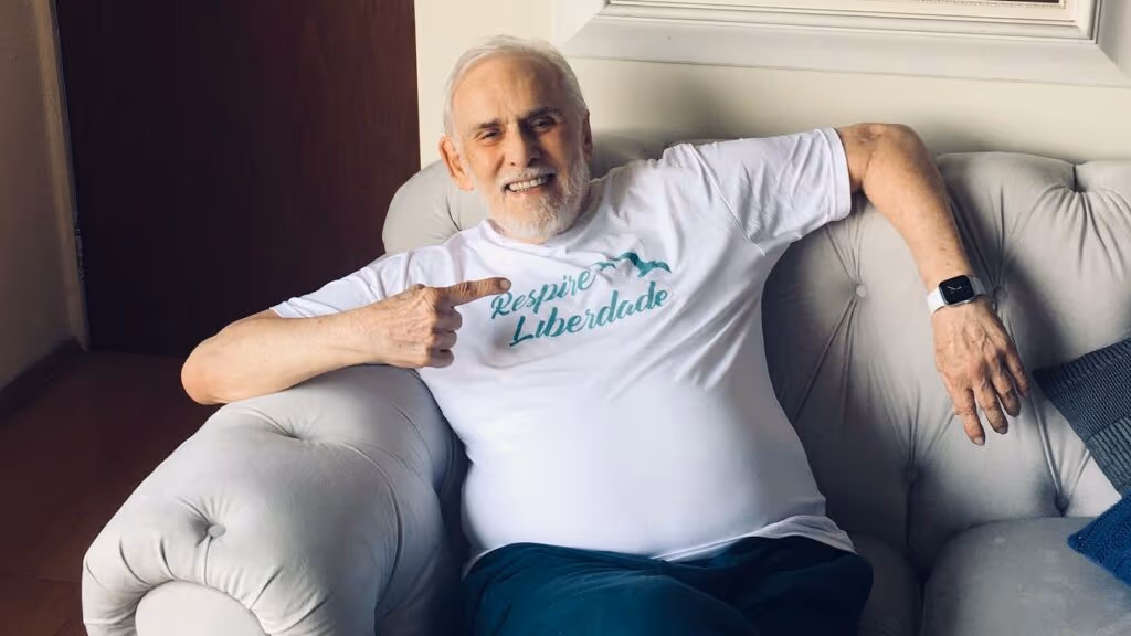 Francisco Cuoco é homenageado por famoso dramaturgo
