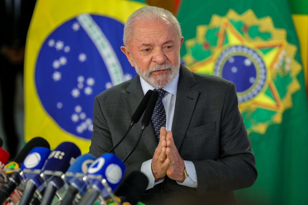 Reprovação ao governo Lula atinge recorde em nova pesquisa