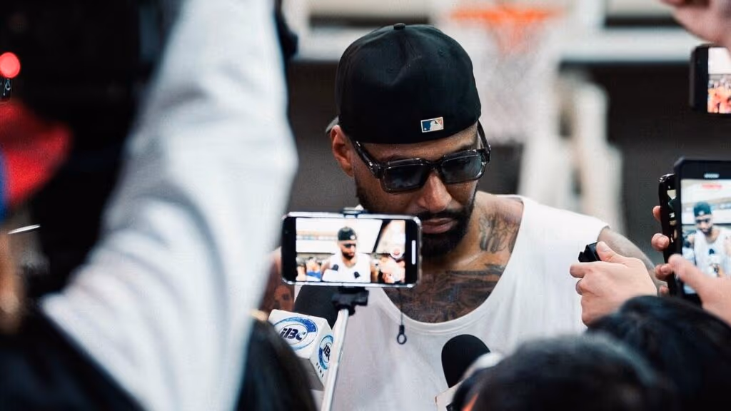 Ex-NBA perde contrato após briga com torcedor