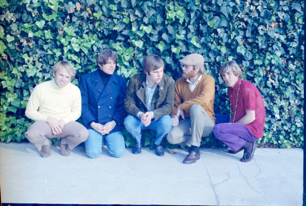 Beach Boys lamenta a morte de Brian Wilson