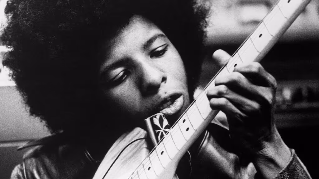 Morre aos 82 anos Sly Stone, uma lenda do funk-rock