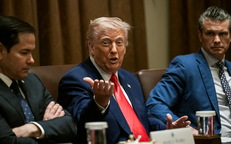 Salário de operários sobe 1,7% sob Trump e tem maior alta em 60 anos