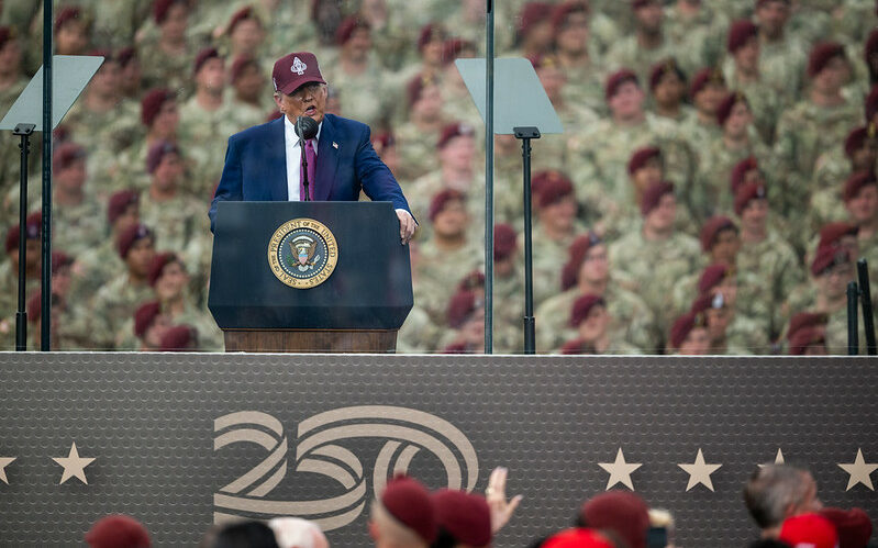 Crusoé: Trump nega contato com Irã para “conversas de paz”