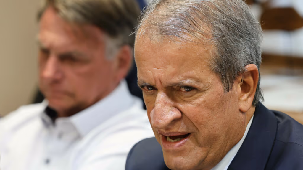 Roberto Reis na Crusoé: Não é a direita que vai ganhar a eleição de 2026
