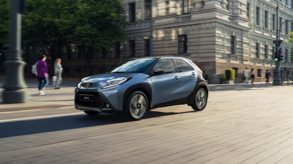 Toyota revela novo SUV que vira sonho de consumo fazendo mais de 30 km por litro