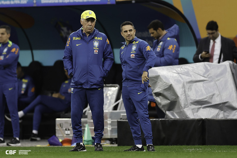 Ancelotti indica mudanças no ataque da Seleção contra Paraguai