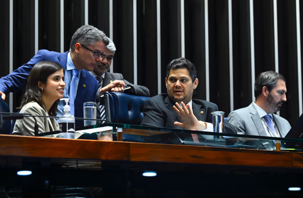 Crusoé: Até onde irá a CPMI do INSS?