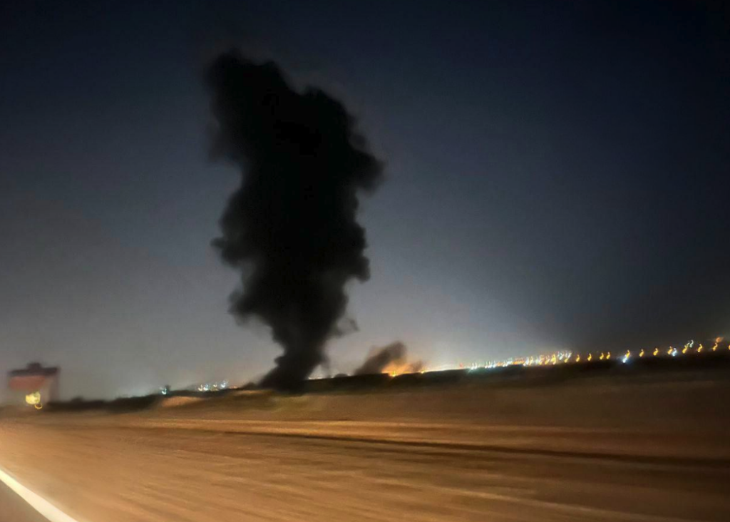 Israel bombardeia um dos principais portos do Irã