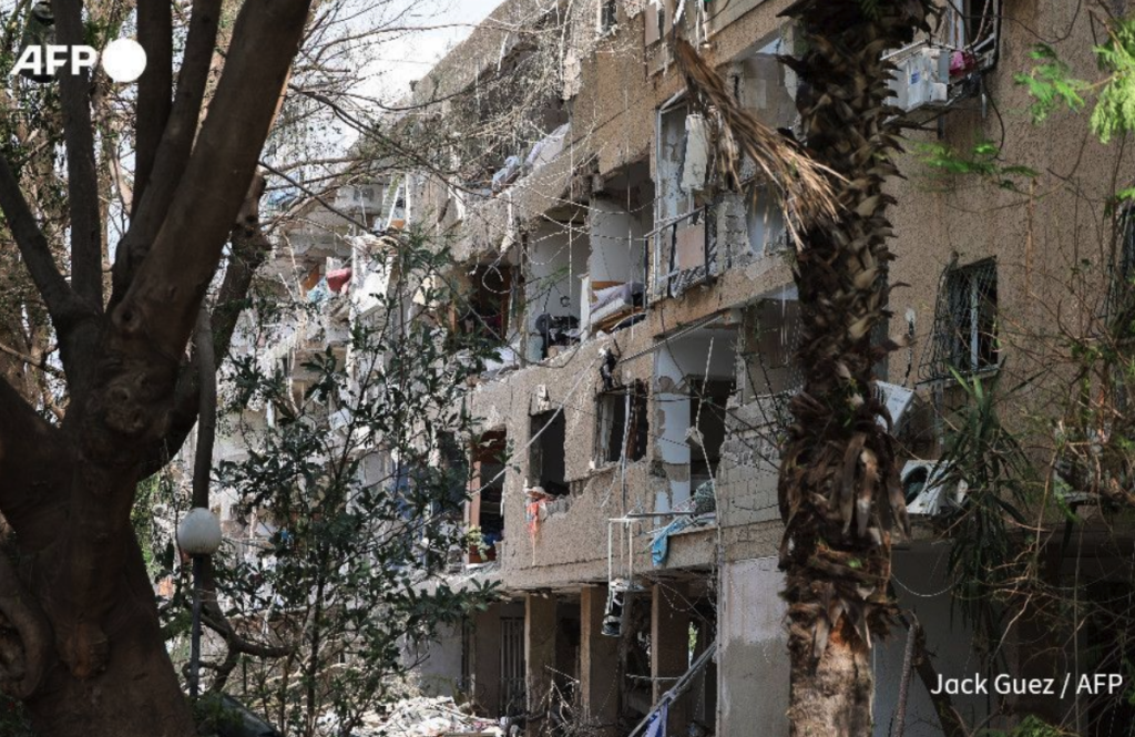 Irã lança mísseis contra Israel após ataques dos EUA