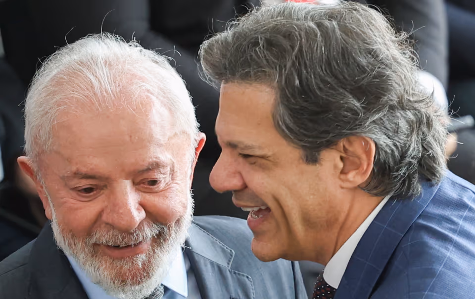 Crusoé: E o IOF do Haddad?