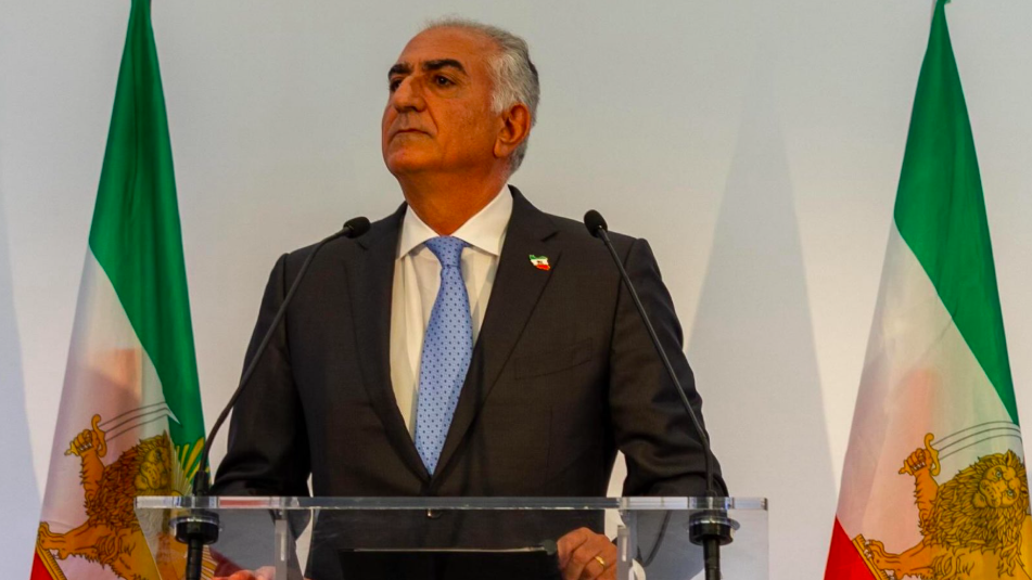 “Renuncie”, diz príncipe herdeiro iraniano a Khamenei