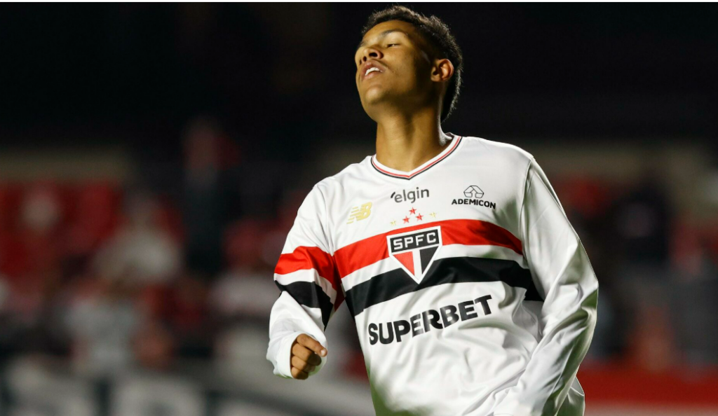 Rodolfo Borges na Crusoé: A insustentável leveza de ser tricampeão mundial
