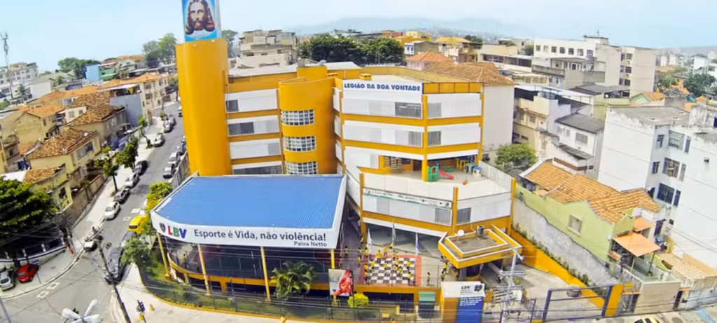 Aluna é baleada durante aula de educação física de escola do Rio
