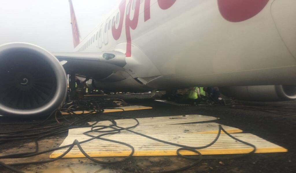 Investigação busca identificar vítimas de acidente de avião na Índia