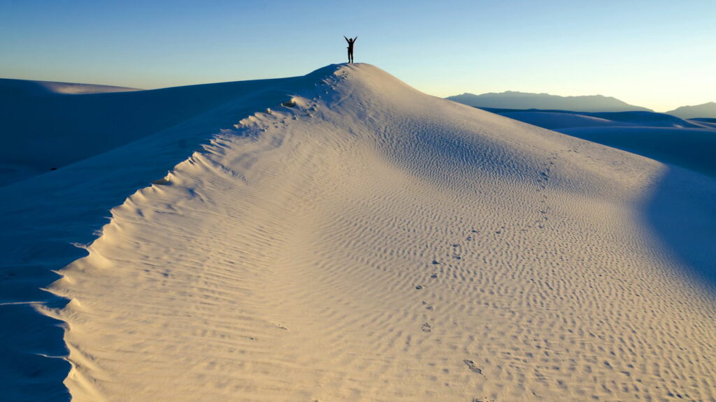 Esse deserto está coberto por cristais gigantes — e parece de outro mundo