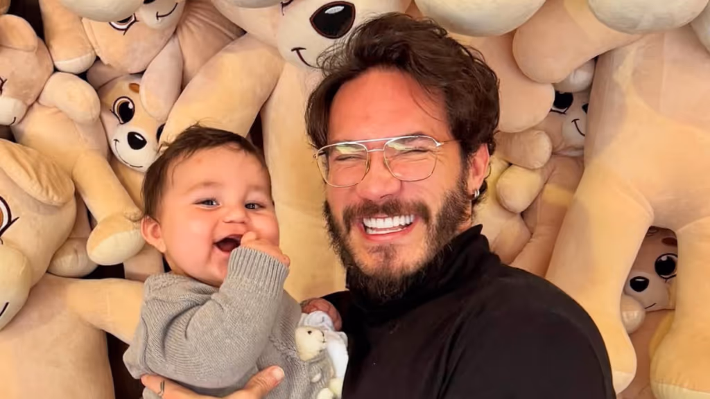 Eliezer comove ao mostrar luta da mãe contra a depressão
