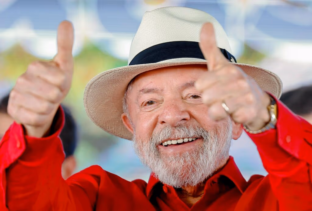 “As pessoas estão conhecendo mais o Brasil”, diz Lula