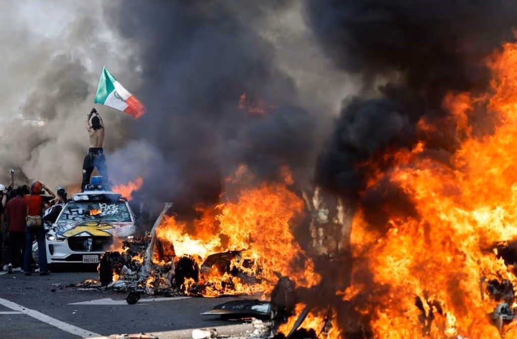 Violência em protestos nos EUA expõe racha entre democratas