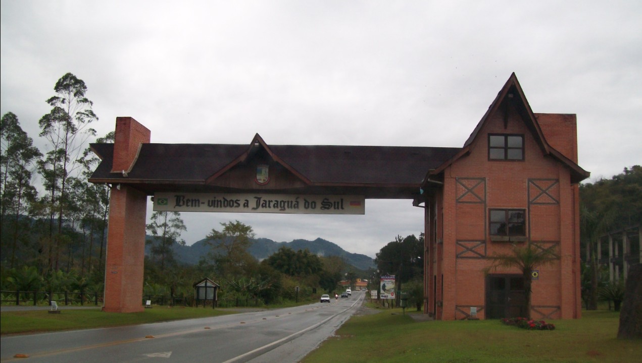 Conheça a cidade que une trabalho, cultura e paisagens incríveis