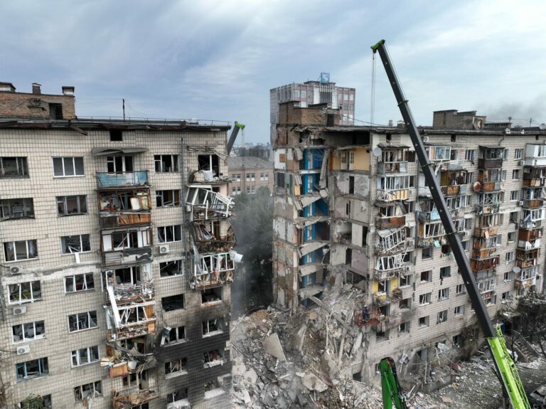 Kiev vive pior noite de terror desde o início da guerra