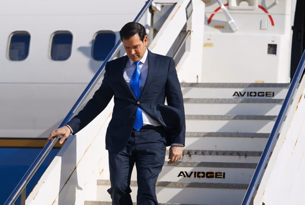 Rubio sai em defesa de Uribe: “Instrumentalização do judiciário”