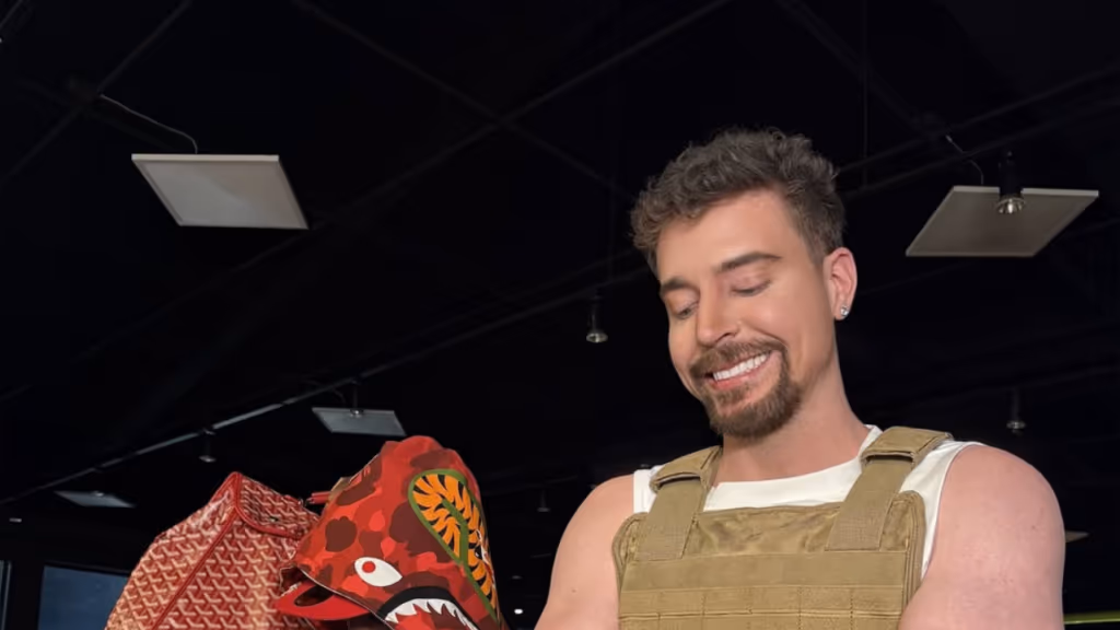 Conheça o youtuber que fatura 1,3 milhão por dia