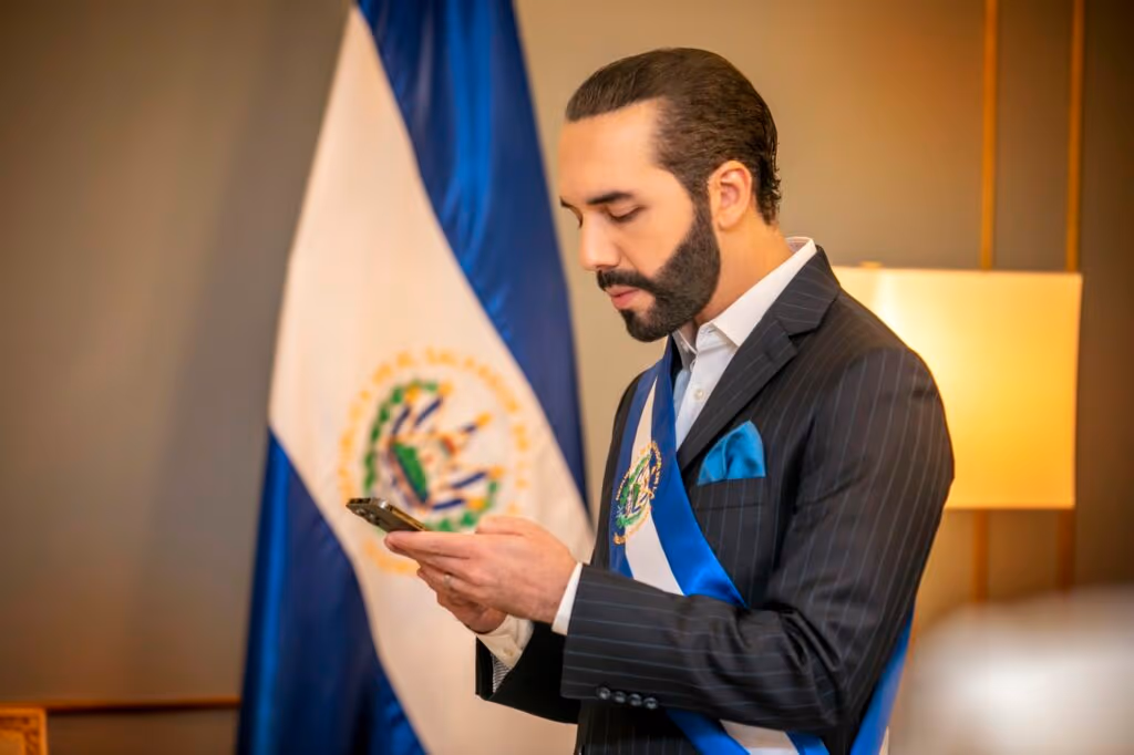 Crusoé: Bukele invoca meme de ‘Thanos’ contra críticos de seu governo
