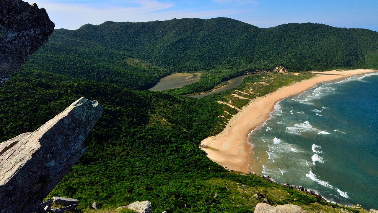Essas praias secretos provam que o Brasil ainda tem refúgios intocados