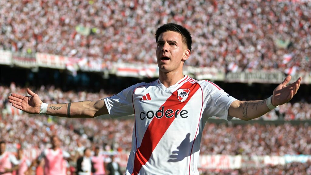 Real Madrid contrata joia de 17 anos do futebol argentino