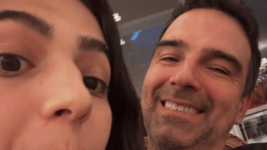 Tadeu Schmidt se declara no aniversário da filha caçula