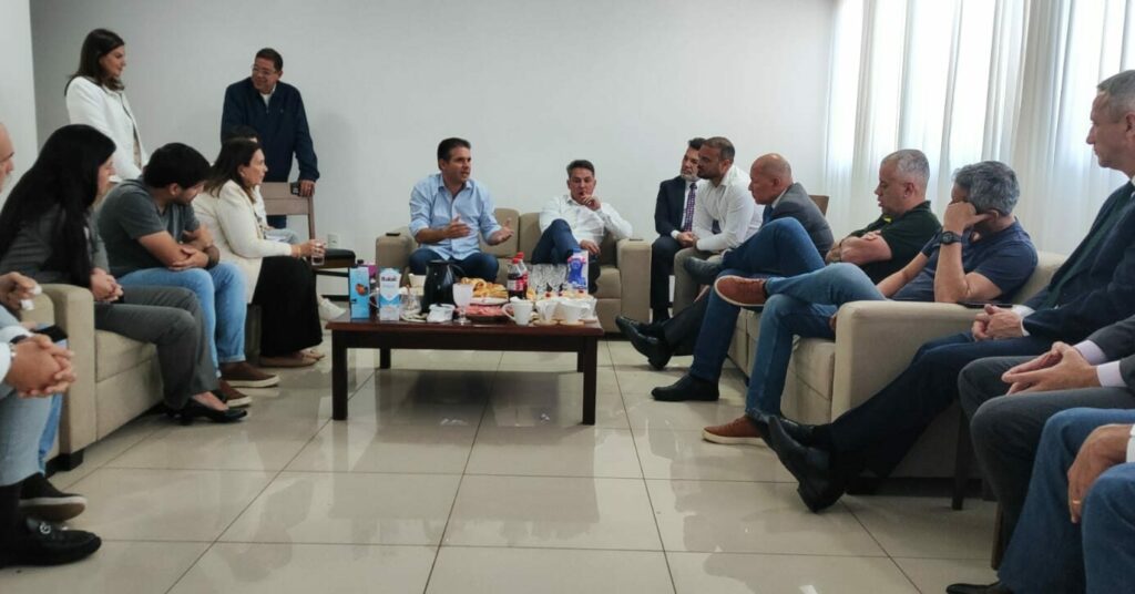 Motta prometeu que CPMI do INSS não será “chapa-branca”, diz líder da oposição