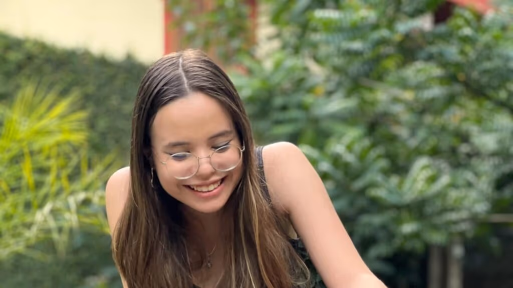 Chrystian recebe homenagem da filha um ano após a sua morte