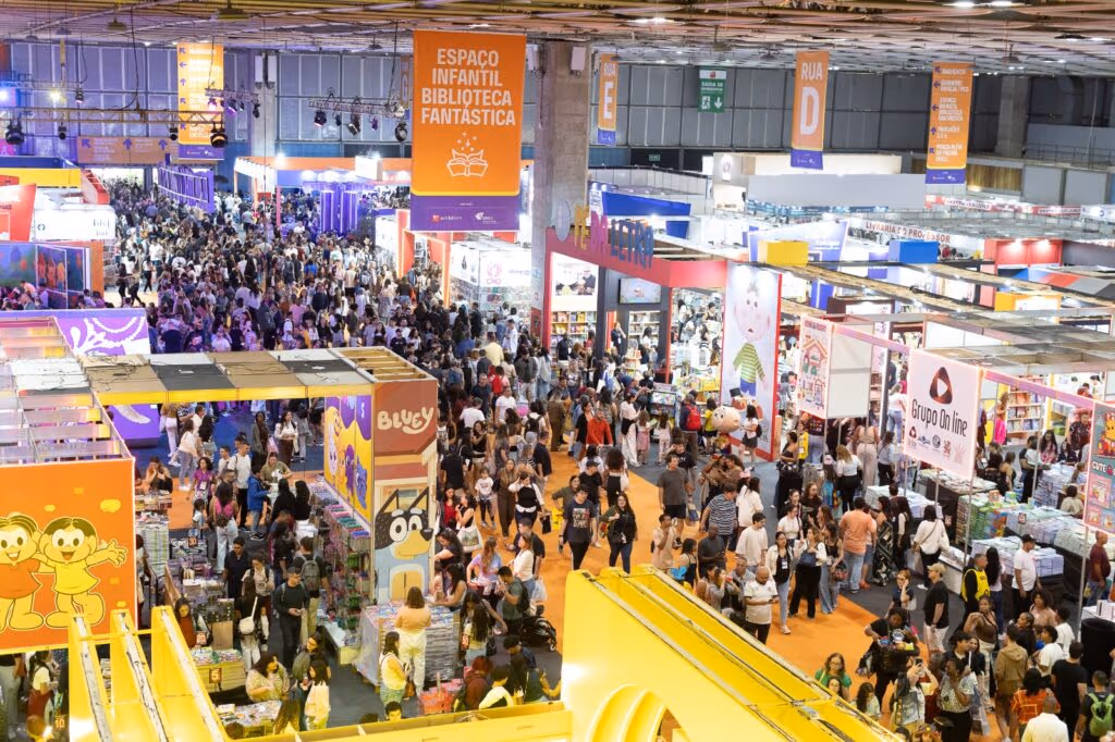 Sucesso da Bienal do Livro anima (ou ilude?) mercado livreiro