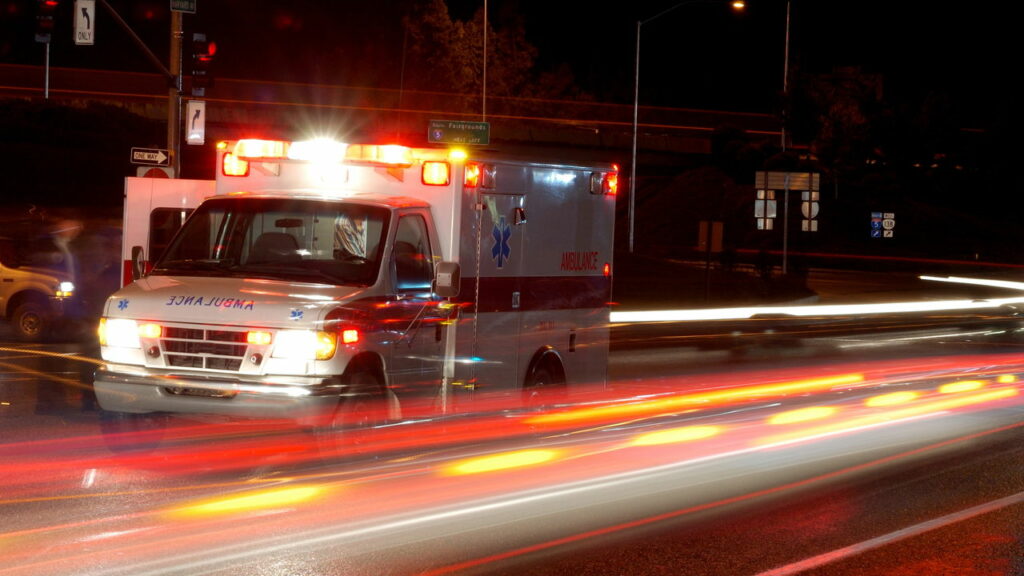 Esses erros ao dar passagem para veículos de emergência podem gerar multa