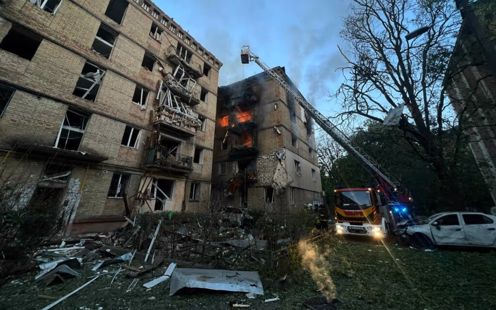 Ataque russo deixa pelo menos 15 mortos na Ucrânia