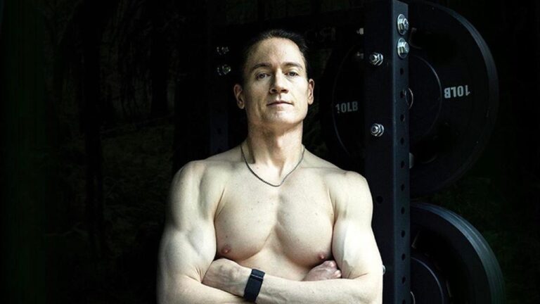 Bryan Johnson propõe religião para alinhar IA e culto ao corpo