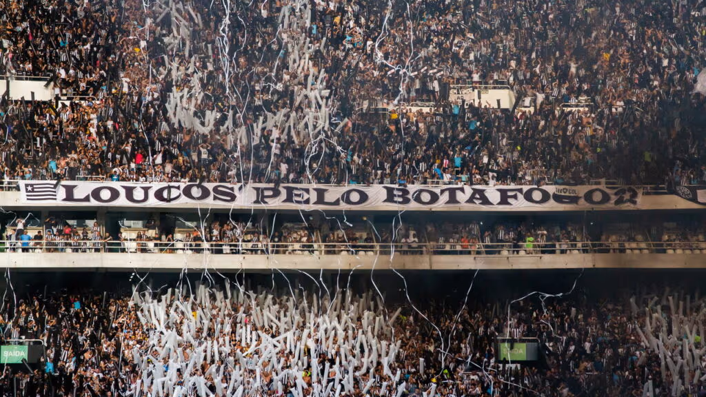 Botafogo perde, mas avança no Mundial de Clubes 2025