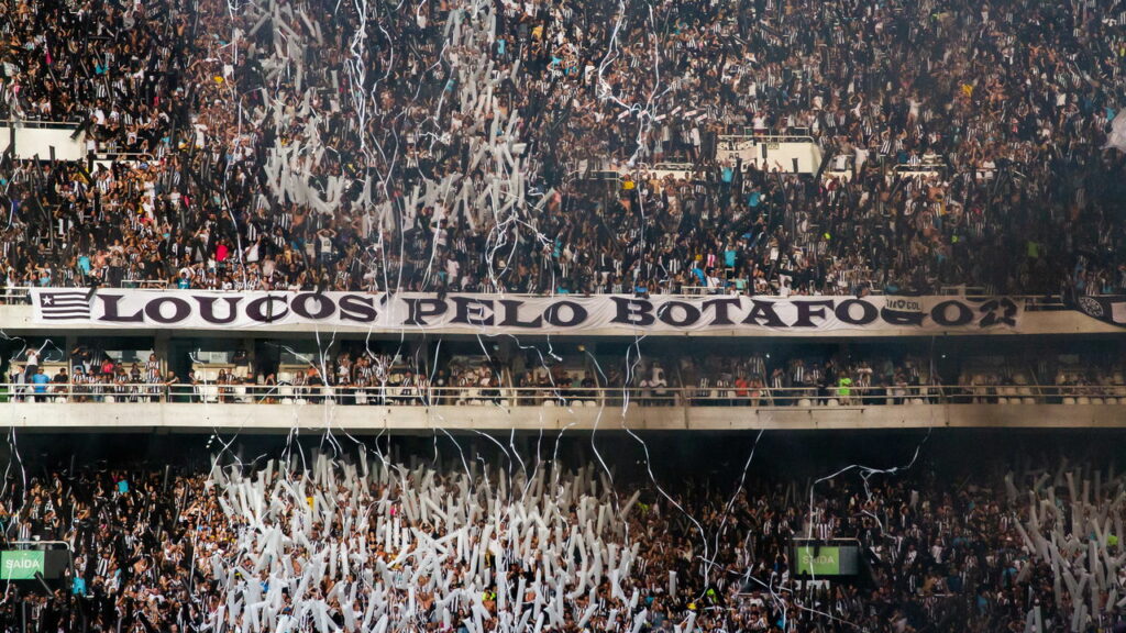 Botafogo perde, mas avança no Mundial de Clubes 2025