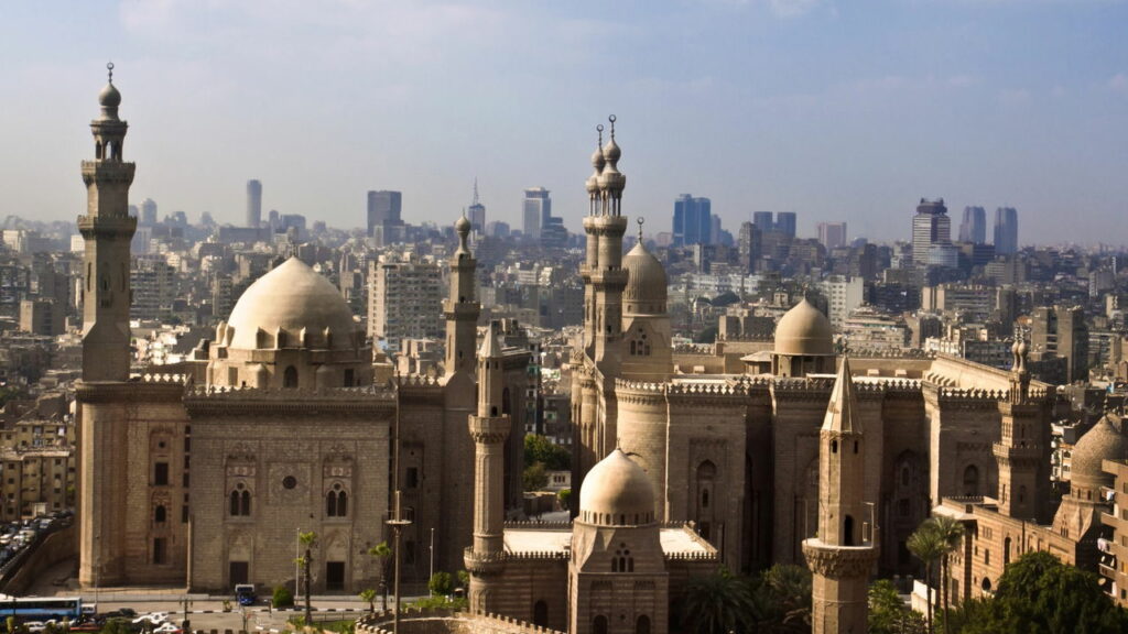 A cidade onde o tempo parou e corre ao mesmo tempo encanta o mundo