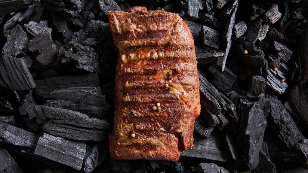 Truques para manter as carnes suculentas mesmo após cortar