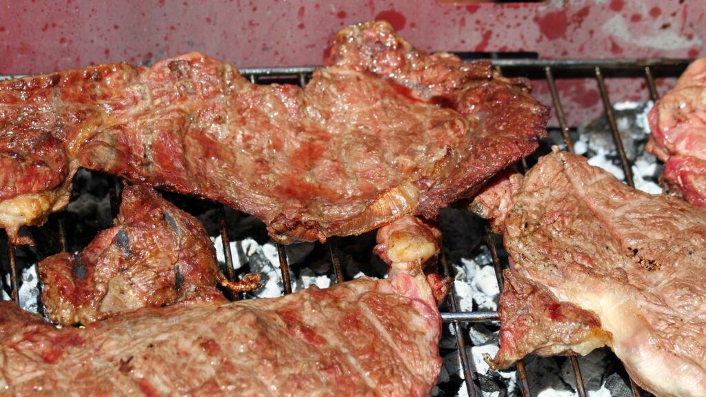 Quanto custa fazer um churrasco em família em 2025