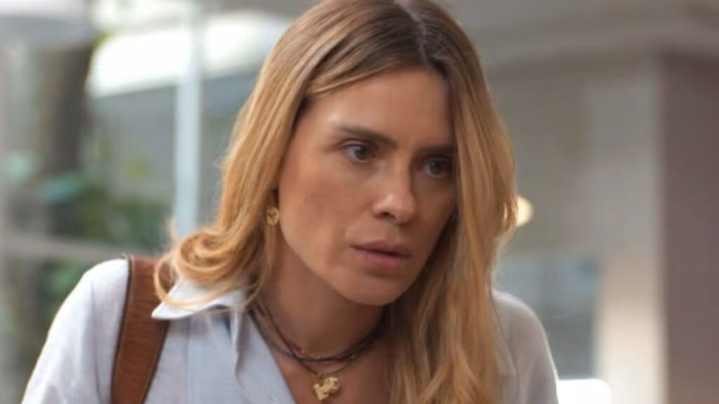 Carolina Dieckmann anuncia que mudou de nome