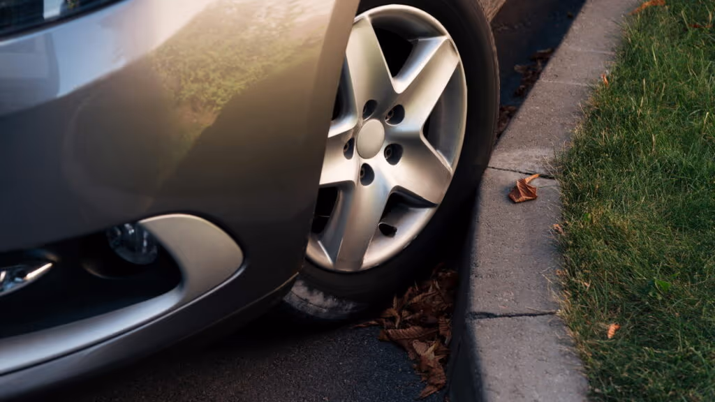 Esses cuidados ao estacionar próximo a esquinas evitam multas e acidentes
