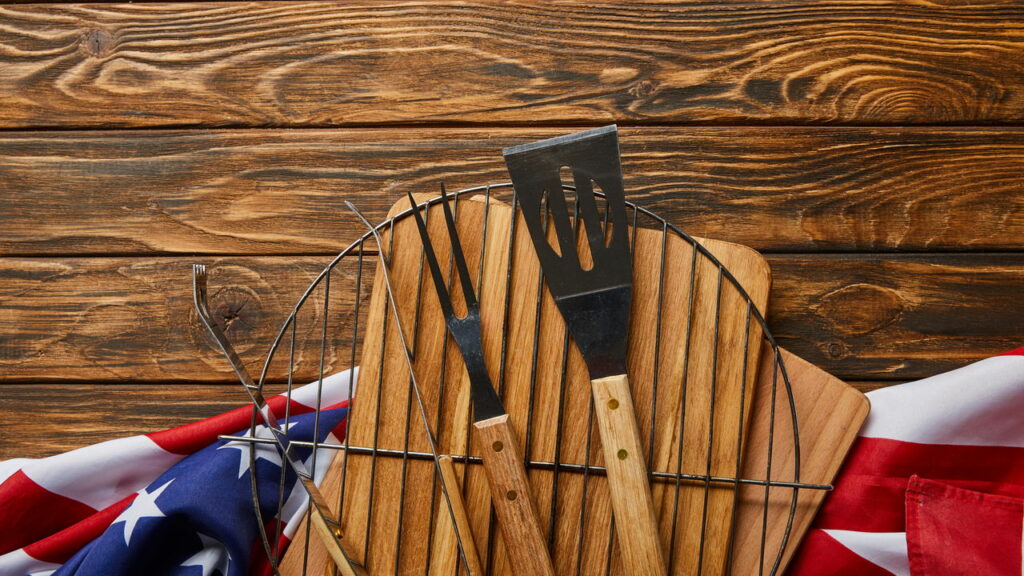 Os utensílios que fazem diferença na hora de servir o churrasco com praticidade