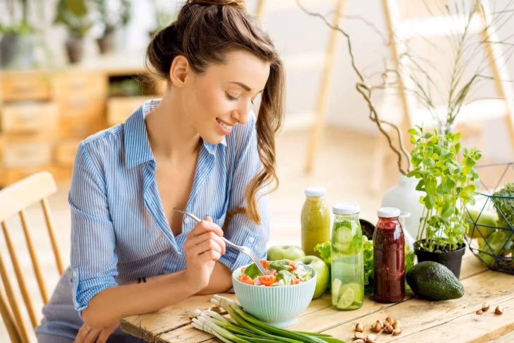 5 benefícios da cebolinha verde para a saúde e como incluí-la na dieta