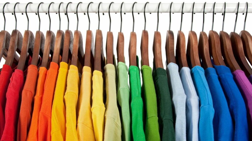 Como analisar sua paleta de cores e melhorar seu guarda-roupa